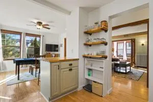 The Big and Easy House by Simple Life Rentals - Algoma