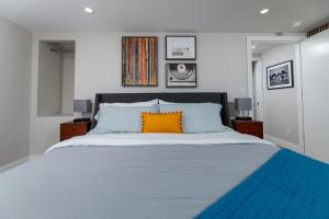 Gold Getaway by Simple Life Rentals