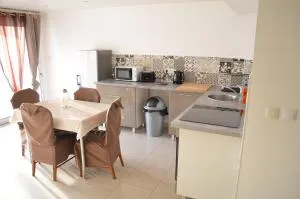 Bel appartement type maison - 讷伊-普莱桑斯