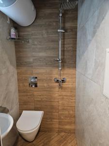 Hot Spot Studio in the center