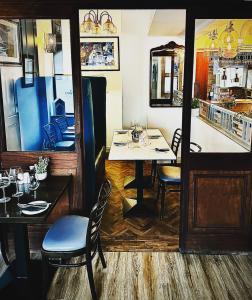 Zoe Bistro & Accommodation