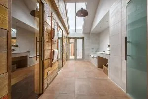 The Pigs - Saxthorpe