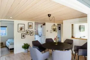 Blue Home With Room For Fun And Comfort - Storvorde