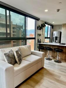 Apartamentos en Laureles Medellin con Aire Acondicionado - Объекты без категории в городе Медельин