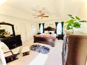 Elegant cozy Master Suite, MGM! - مونتغومري