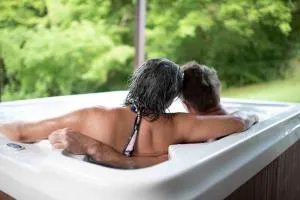 Adventure Hub Biking Hiking Hunting Paddle - 曾斯维尔