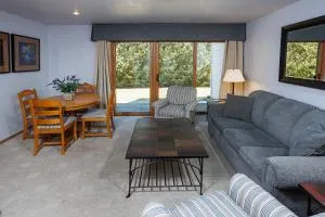 Hilltop View in Fish Creek Unit B-3 by Simple Life Rentals - 鱼溪