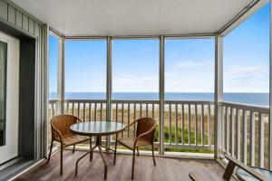 Palmwood Villas - Our Place By the Sea