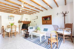 Maisons de vacances ESTUVI, une pause nature dans le Jura : photos des chambres