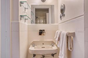 The Windsor Hotel by Hoco Hotels Collection