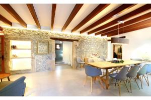 Country Lane FarmhouseIn Pollenca Hills