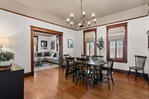 4Bd 3ba Near UNM Old Town and Downtown Dog Friendly