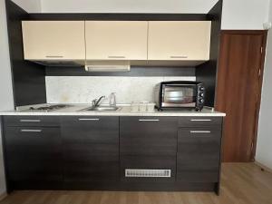Apartment with Balcony room in Guest House Koncheto
