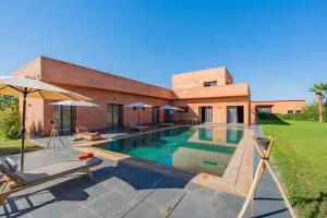 Villa de Luxe Ouidane 5 Chambres - Oulad Jellal