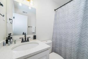 Sojourns Harborage - Coast Suite