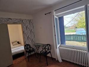 Une maison avec 3 chambres