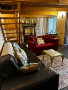 Kitts Cottage, Redruth, Cosy Cornish Retreat