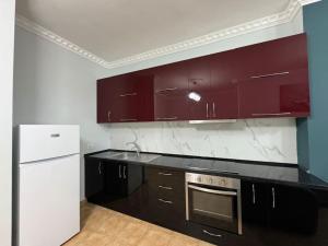Mateo Apartments