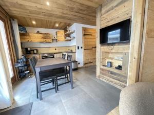 Charmant appartement au pied des pistes avec WIFI à Notre-Dame-de-Bellecombe - FR-1-505-180