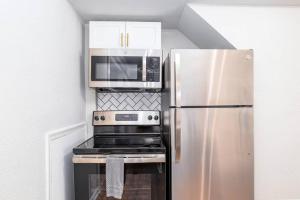 Sojourn 2 BR Luxury Beach Suite Surf Suite