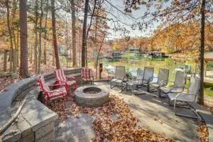 Waterfront Lake Anna Home Kayaks and Private Dock - Bumpass