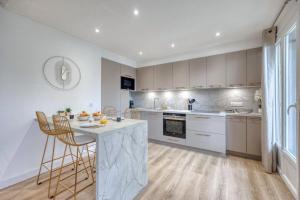 Appartements #HE The Golden Escape Ile Verte luminous renovated : photos des chambres