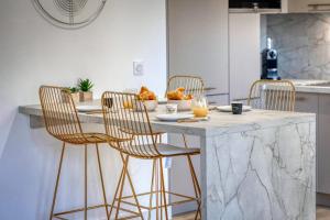 Appartements #HE The Golden Escape Ile Verte luminous renovated : photos des chambres