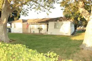 Farm Stay And Event Space - 伍德兰