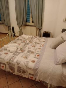 Camera Matrimoniale/Doppia con Letti Singoli con Bagno Privato Esterno