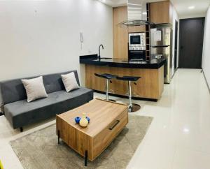 Mono ambiente en Equipetrol - Edificio La Foret