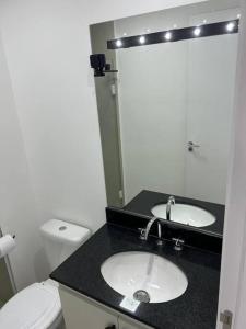 Studio muito bem localizado em SP metrô Brooklin