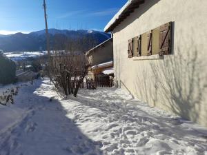 Maisons de vacances Maison a 5 min des pistes : photos des chambres