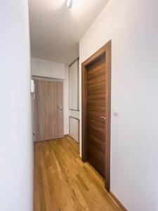 Apartment Garden Podstrana - 5 minute walk from the beach