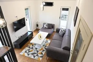 Apart Shine 29 - Stara Zlatica