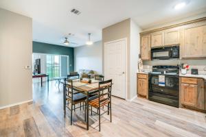 Close to Lakes and Museums Bonham Vacation Rental