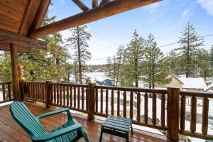 Lakeview Cookie Chalet - Walk to Lake