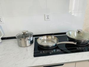 205 Fully furnished cozy apartment