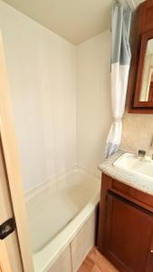 Camper RV 5 Private entrance Private parking