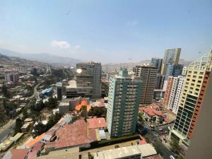 Departamento céntrico piso alto