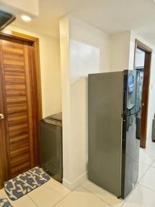 1BR T2 with Balcony Panoramic View at Horizons 101