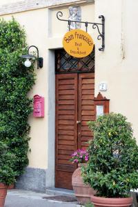 Camere Zimmer Rooms San Francesco