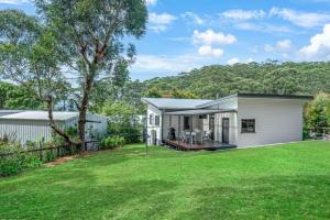 Sandlines at Hyams Beach