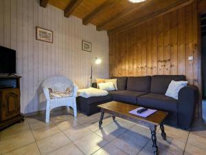 Maisons de vacances Maison ideale au bord du lac avec jardin clos et parking prive, animaux admis - FR-1-591-711 : photos des chambres