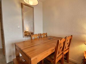 Studio cabine 4 pers au pied des pistes avec balcon - FR-1-455-262