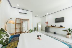 Cỏ Hai Lá Homestay