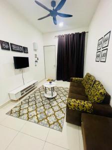 D Alamanda Islam Homestay