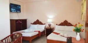 Queenslander Hotel and Restaurant - Lucap