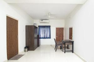 FabHotel Noronha Goaxa Inn - Nr Calangute Beach
