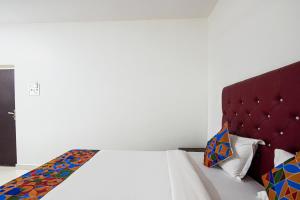 FabHotel Noronha Goaxa Inn - Nr Calangute Beach
