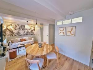 La Maison Cavet 5 Appartements de standing au coeur du village : photos des chambres